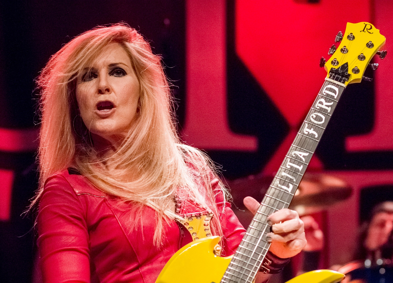 Лита форд фото. Lita Ford. Lita Ford Lita. Lita Ford сейчас. Лита Форд рунавей.